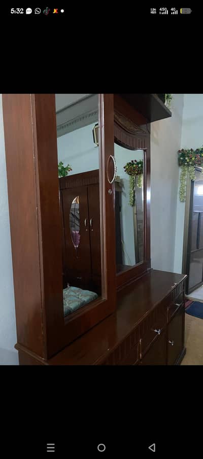 Bed dreasing for sale price 72000 ph 03365103451