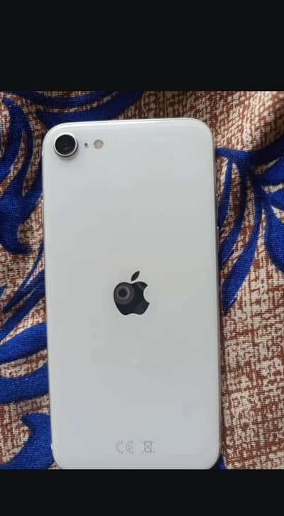 i phone se 2020 battery health 79 10/10 condition