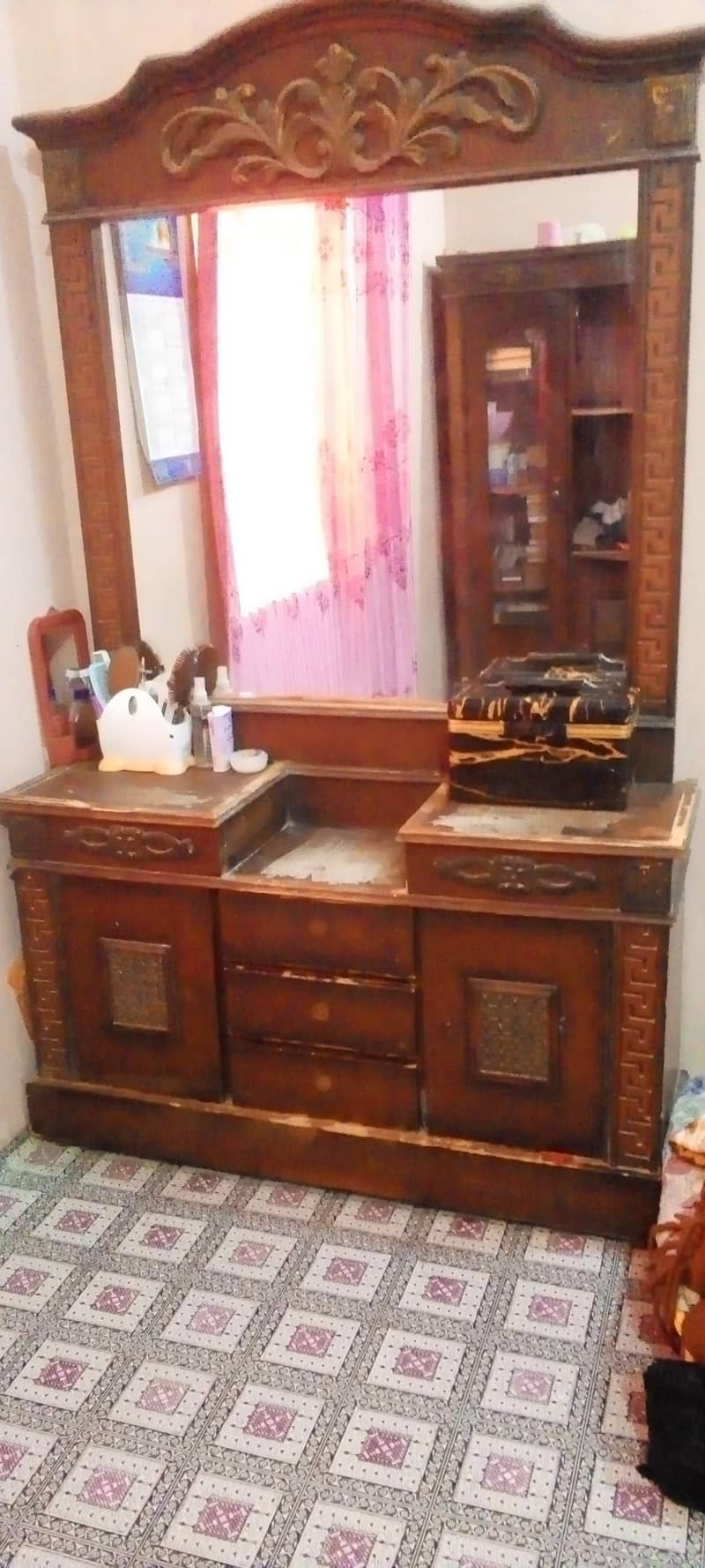 dressing table 2