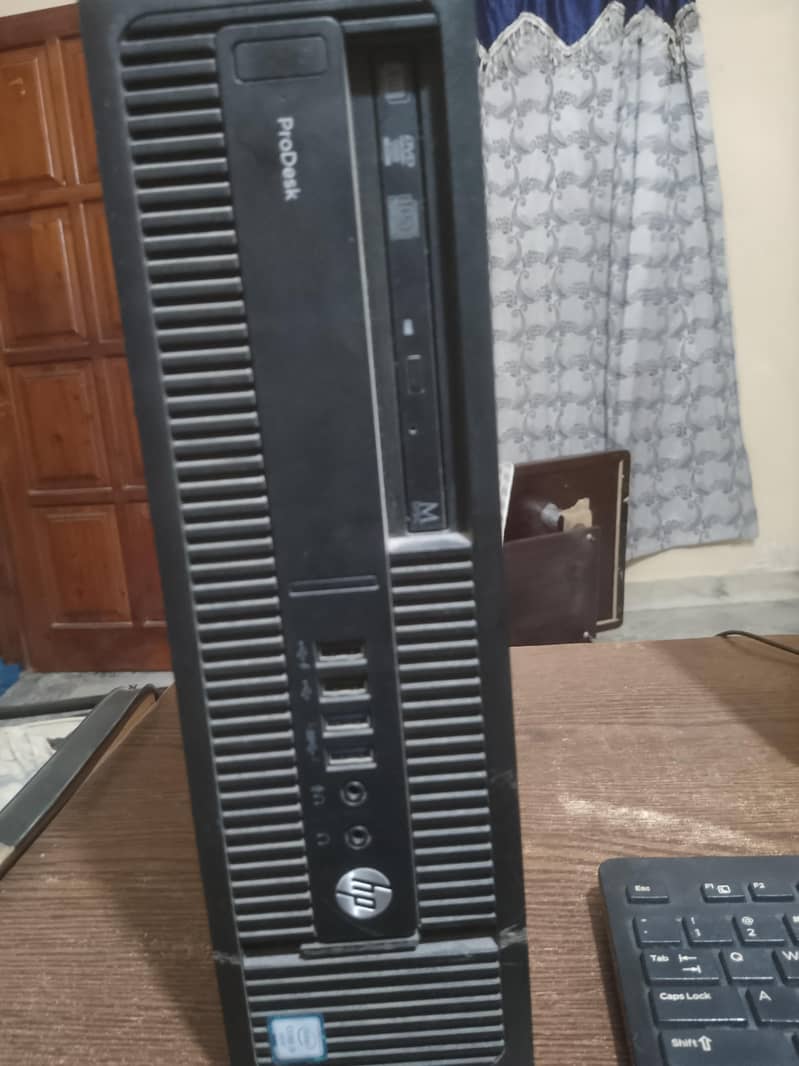 Cheapest 6th Generation, Complete Set 4