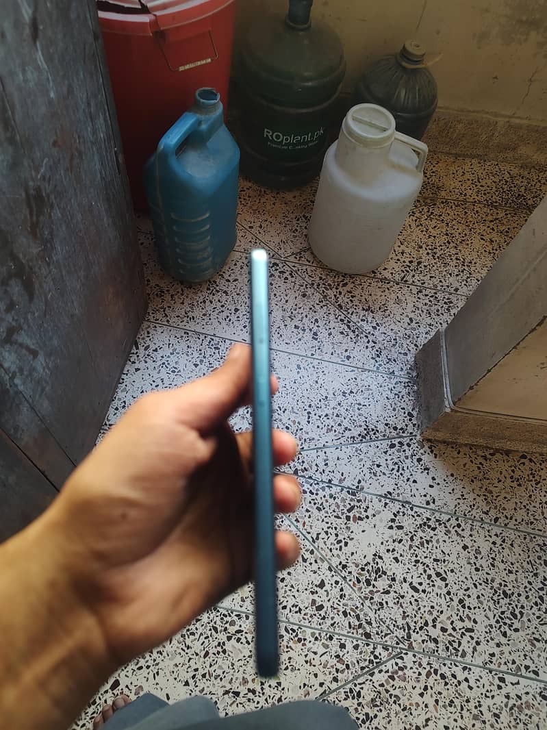 Nokia 2.4 4