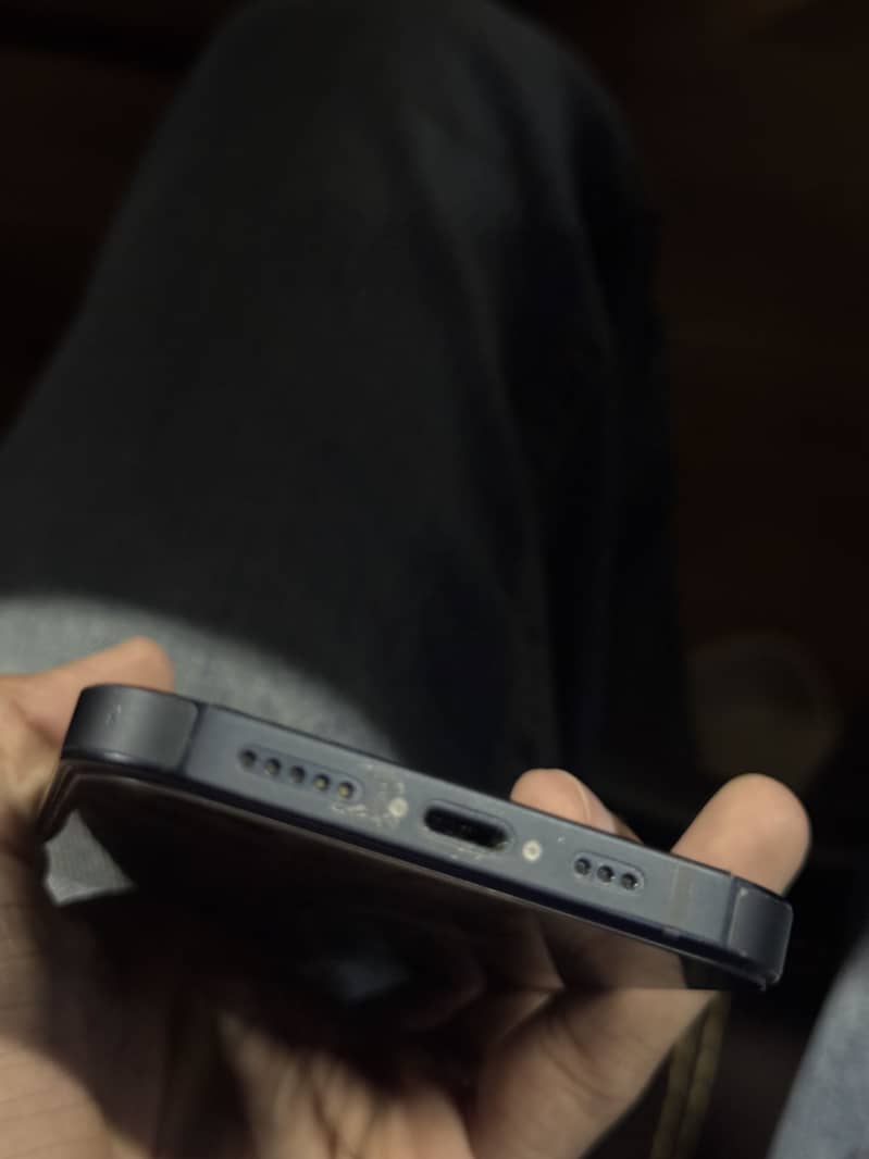 iPhone 13 1