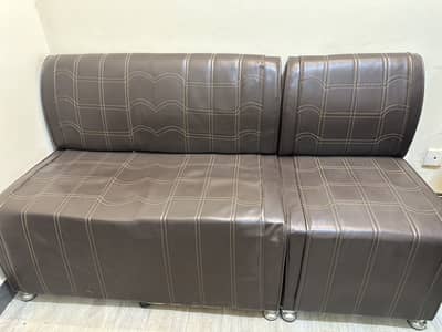 3 seater sofa & 2 chairs