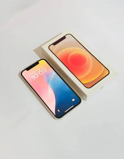iPhone 12 128 GB only WhatsApp 03359075409