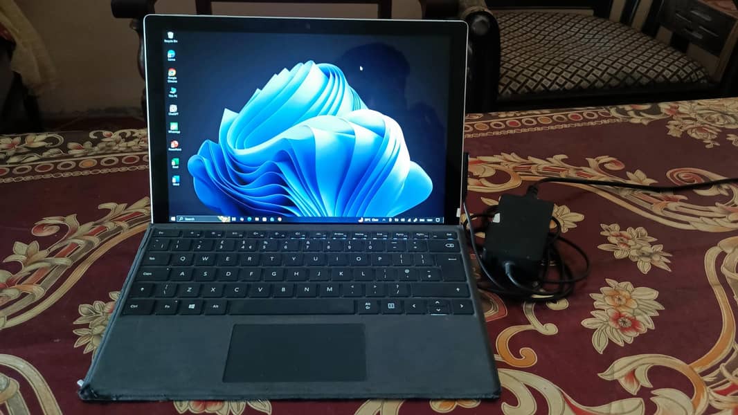 Microsoft Surface pro5 0