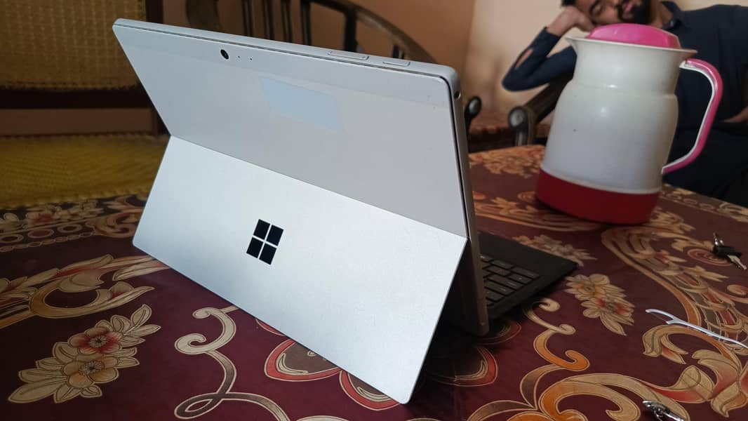 Microsoft Surface pro5 5