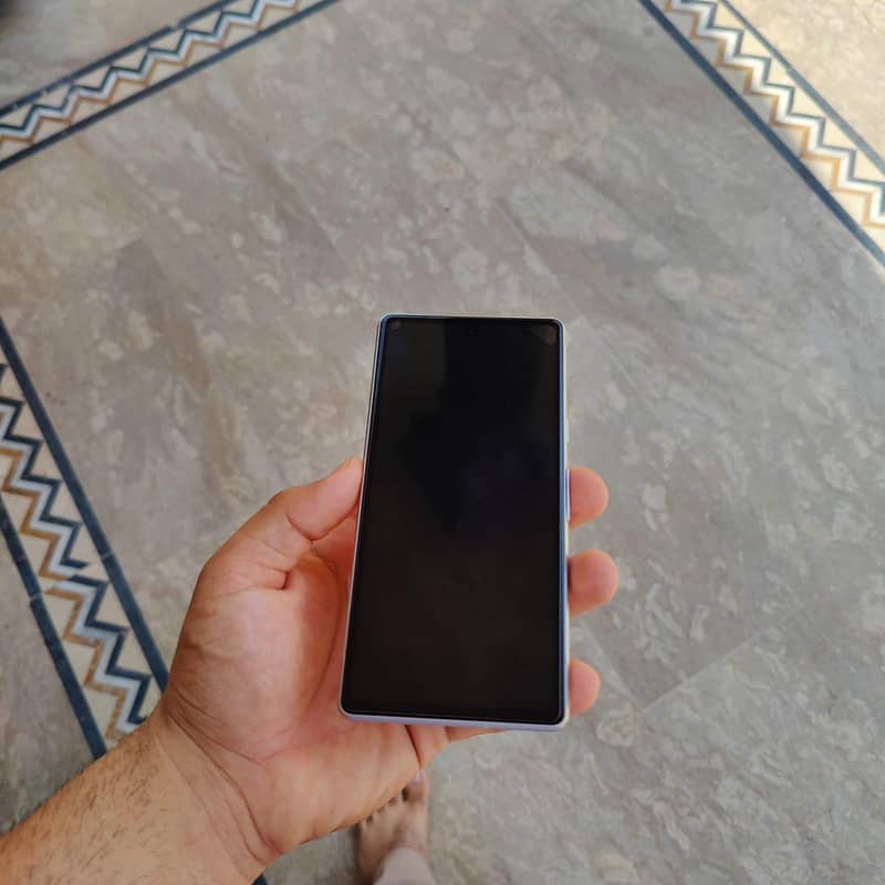 Pixel 7a 10/10 6