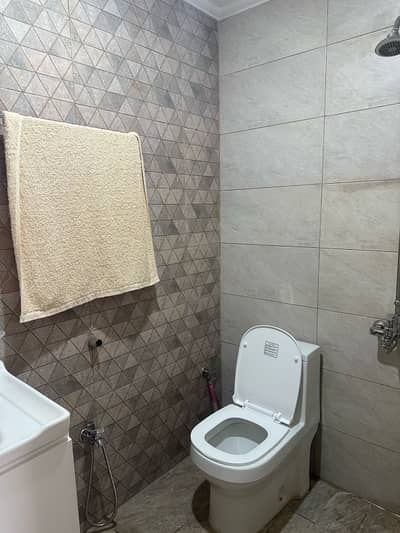 25/40 House Available For Sale in G13 Rent value 1.20 Lakh
