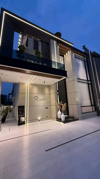 10 Marla Luxury Lower Portion is Available for Rent in Bahria Town Lahore