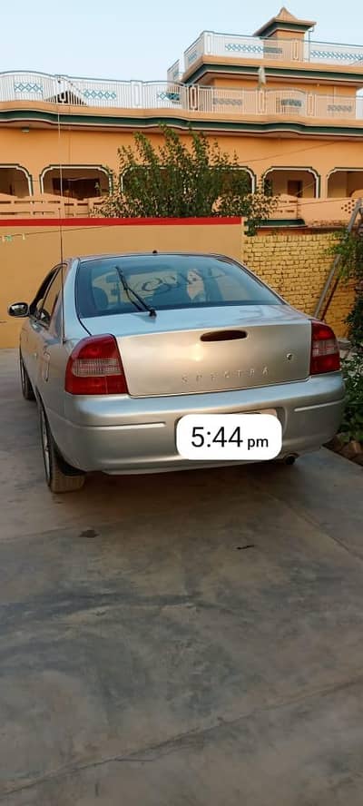 kia spectra 2002 model