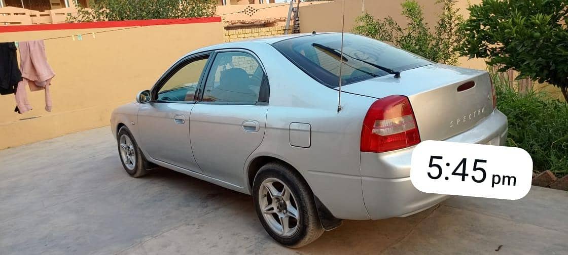 kia spectra 2002 model 2