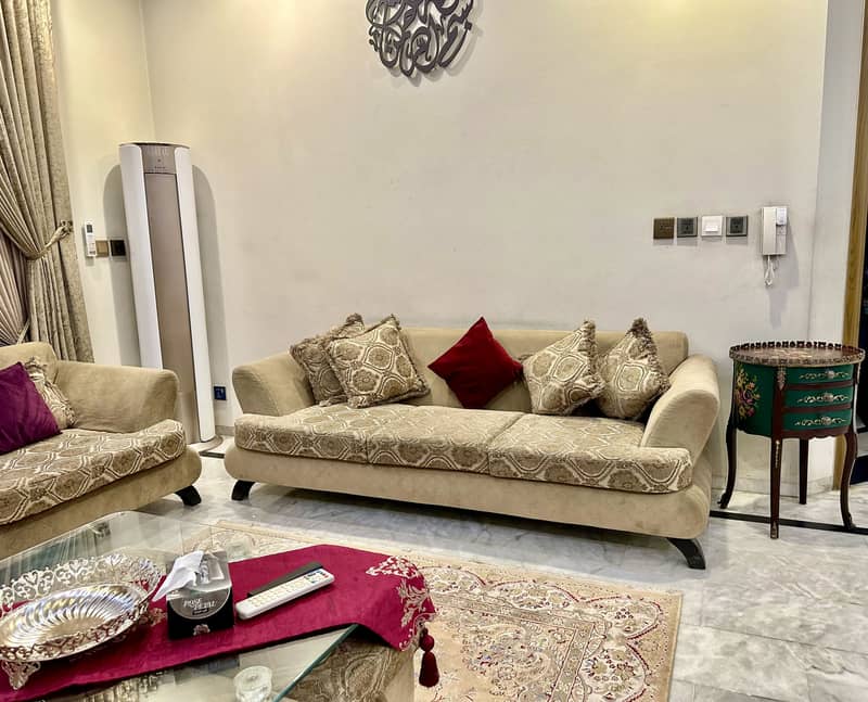 Sofa set 6