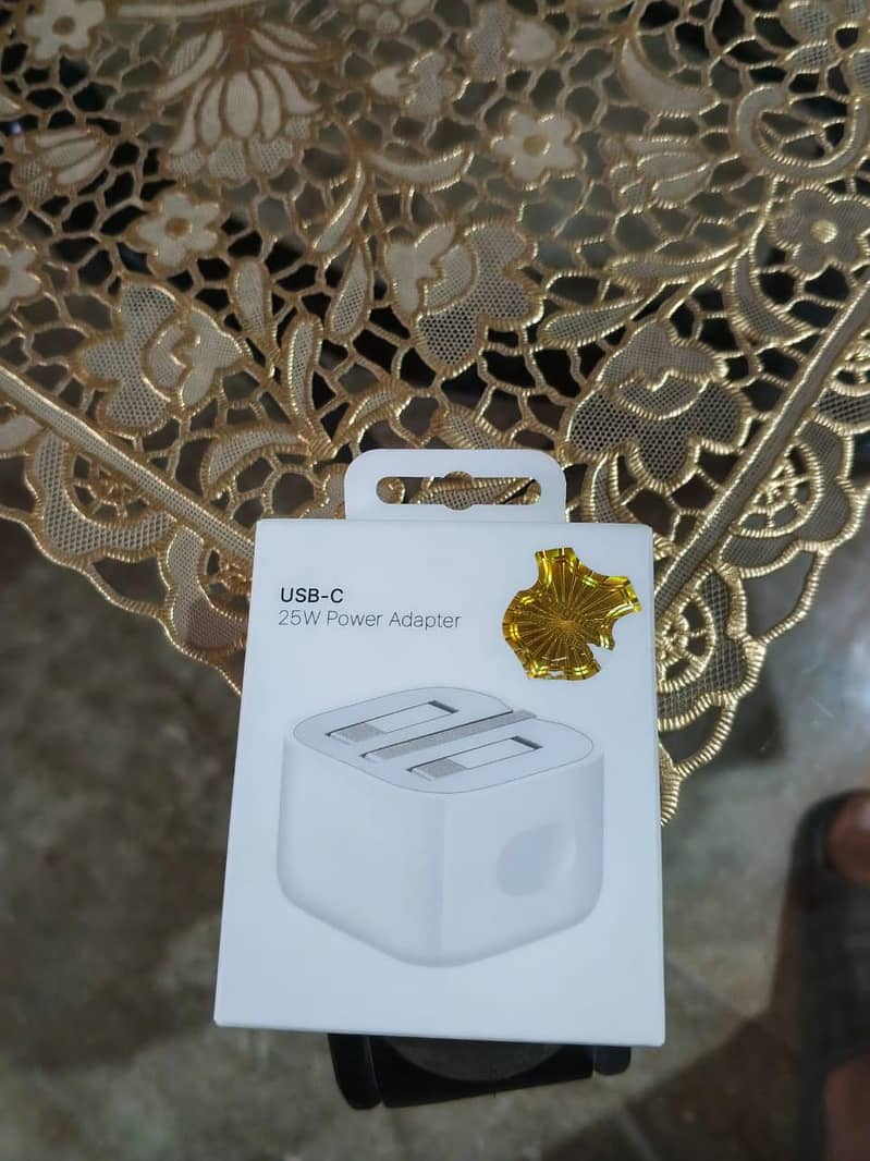 iphone adopter 0