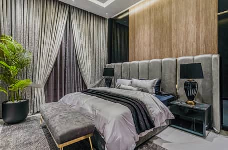 Fully Furnished With Pool At Top LOcation Near Park Masjid