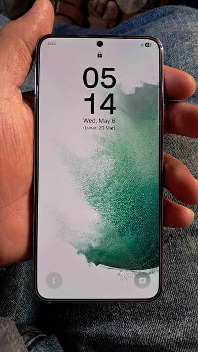 Samsung S22 10/10 conditon Mobile