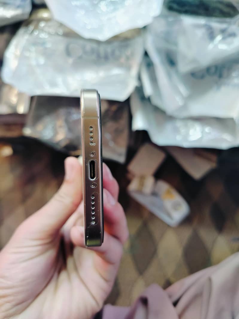 iphone16ProMax 2