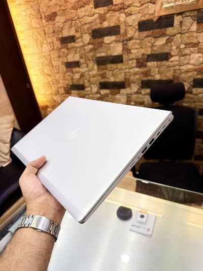HP Elitebook 12th Gen Ultra Fast 10 Cores HP Laptop G19 15.6 inch