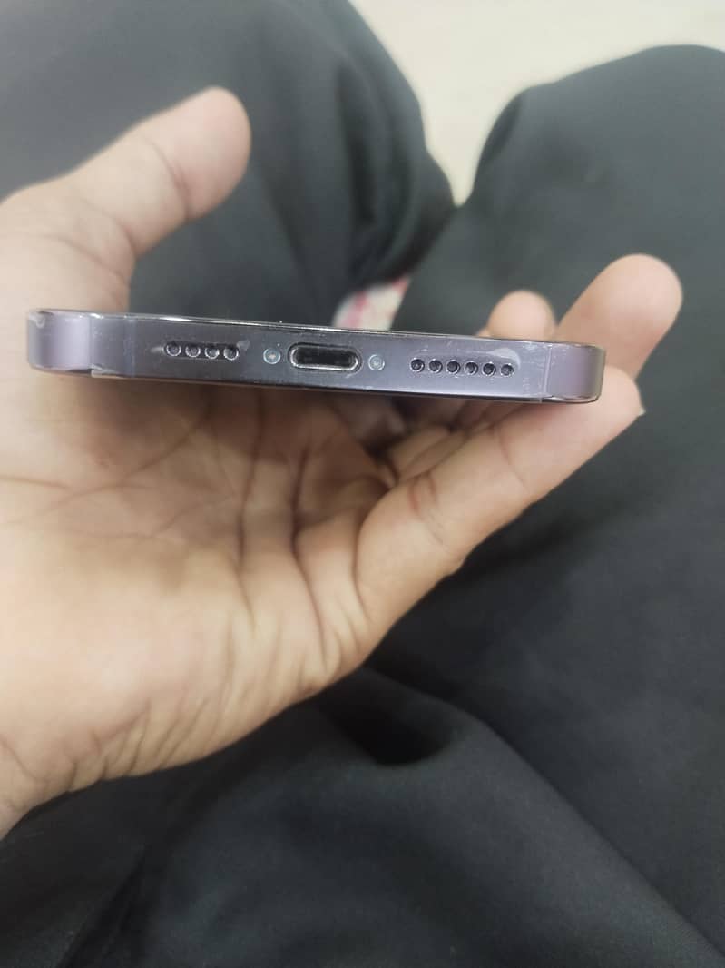 iPhone 14 pro max 1