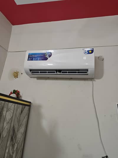 miedia 1. ton ac only use of 6 months