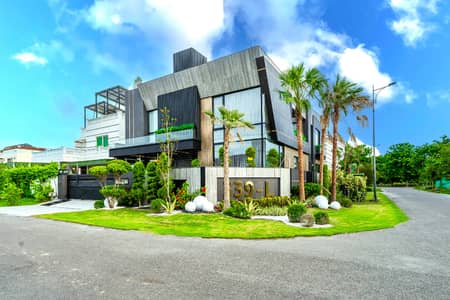 Slightly Used Modern Design Bungalow For Sale at Super Hot Location Carrefour and Big Park
