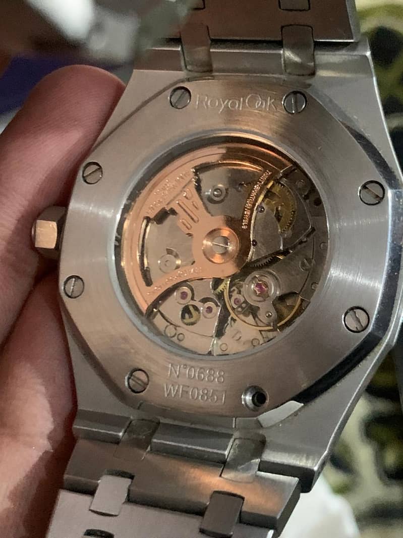 watch 2