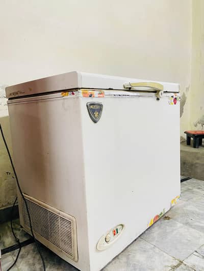 waves deep freezer