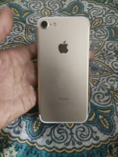 Iphone 7 32 gb 10/10 condition