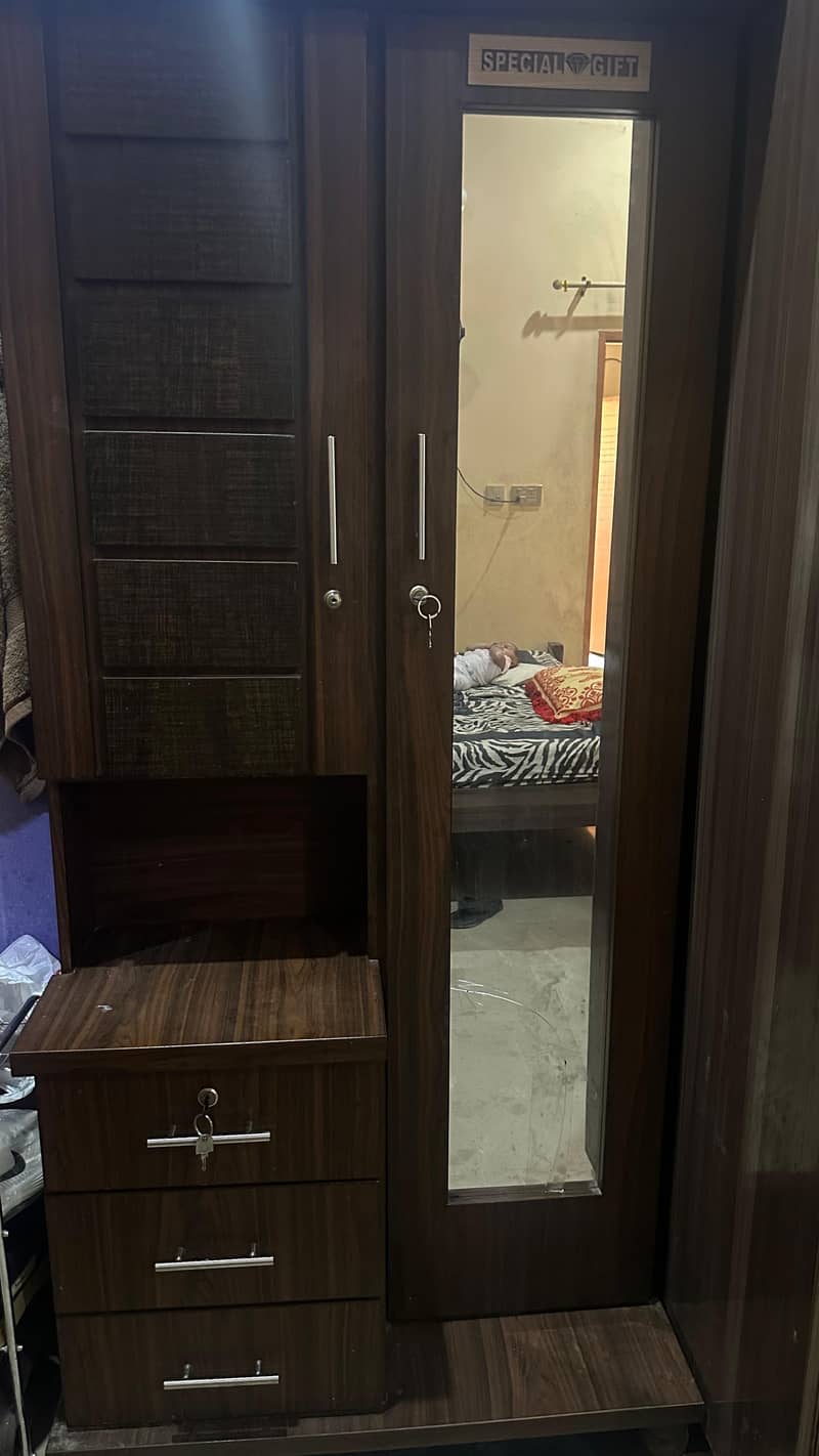 Dressing Table 8