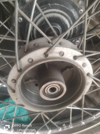 17 inch rim with hub in very  good condition
