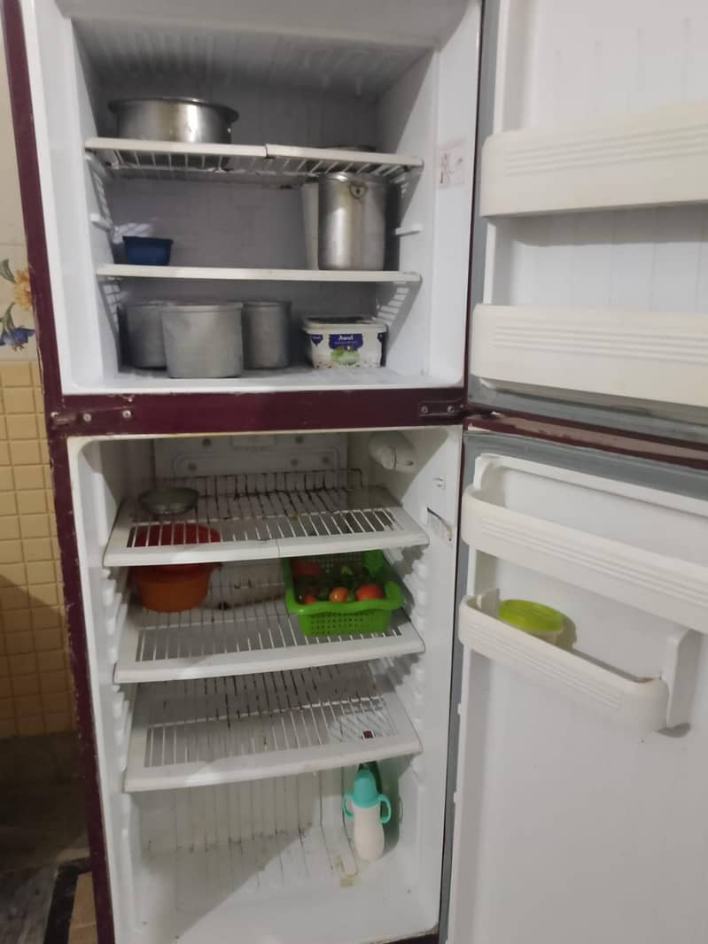 Orient ریفریجریٹر برائے فروخت | بہترین کنڈیشن | زبردست کولنگ 3