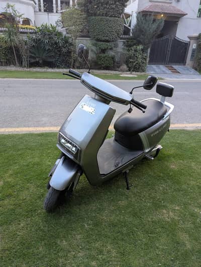Evee S1 Pro For Sale Urgently