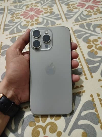 iphone 15 pro max JV