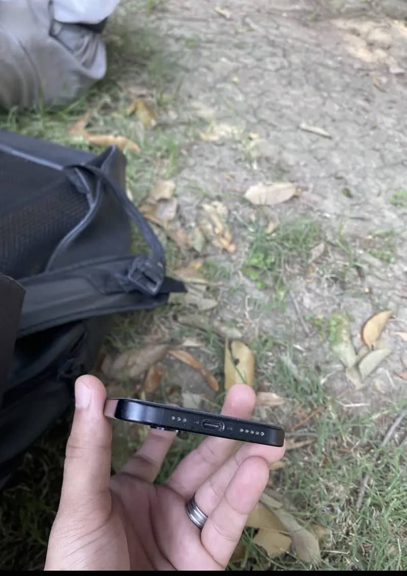 iPhone 15 1