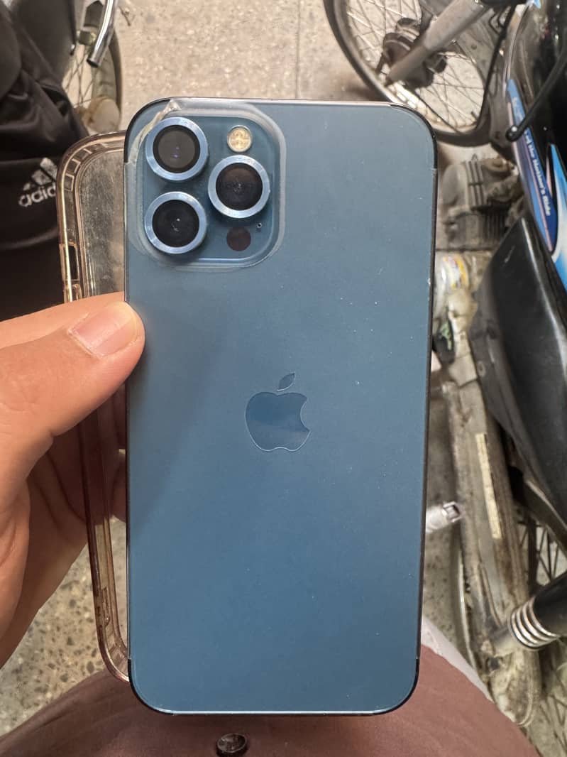 iphone 12 pro max 0