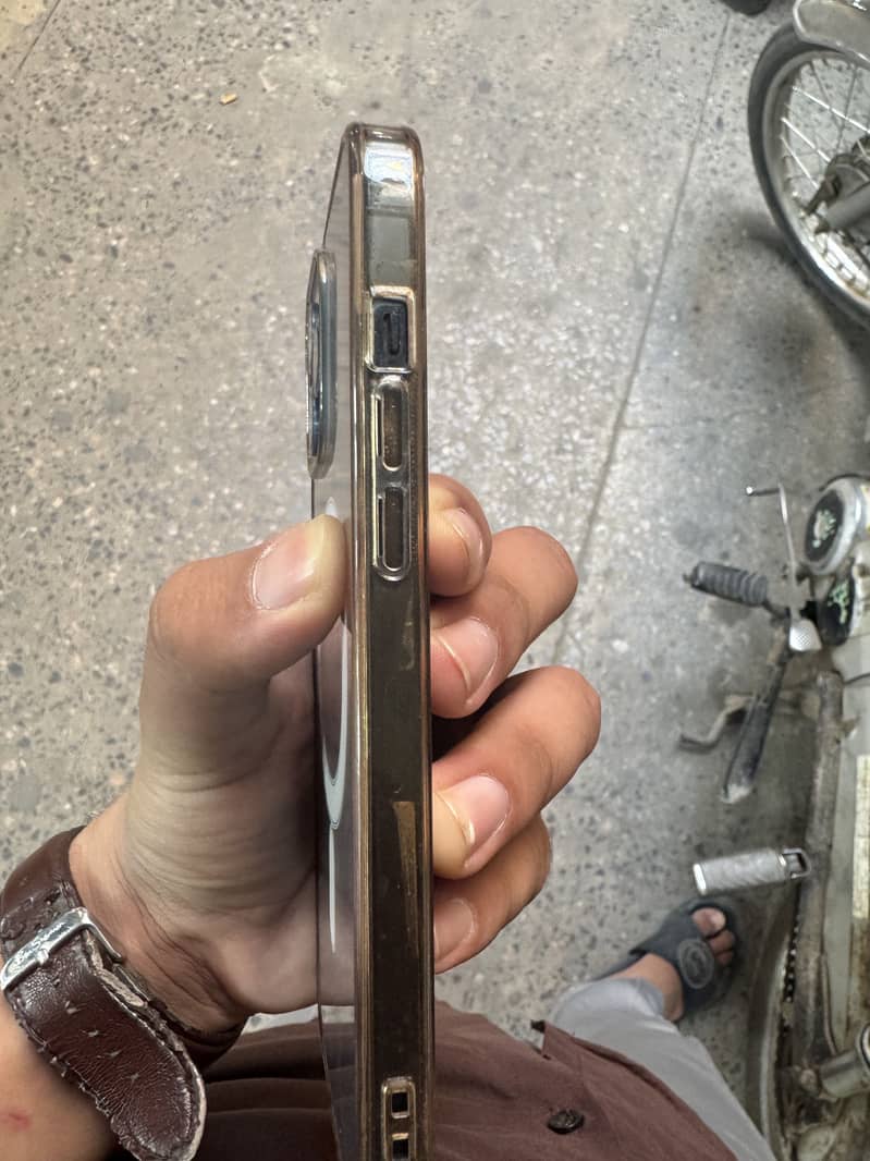 iphone 12 pro max 8