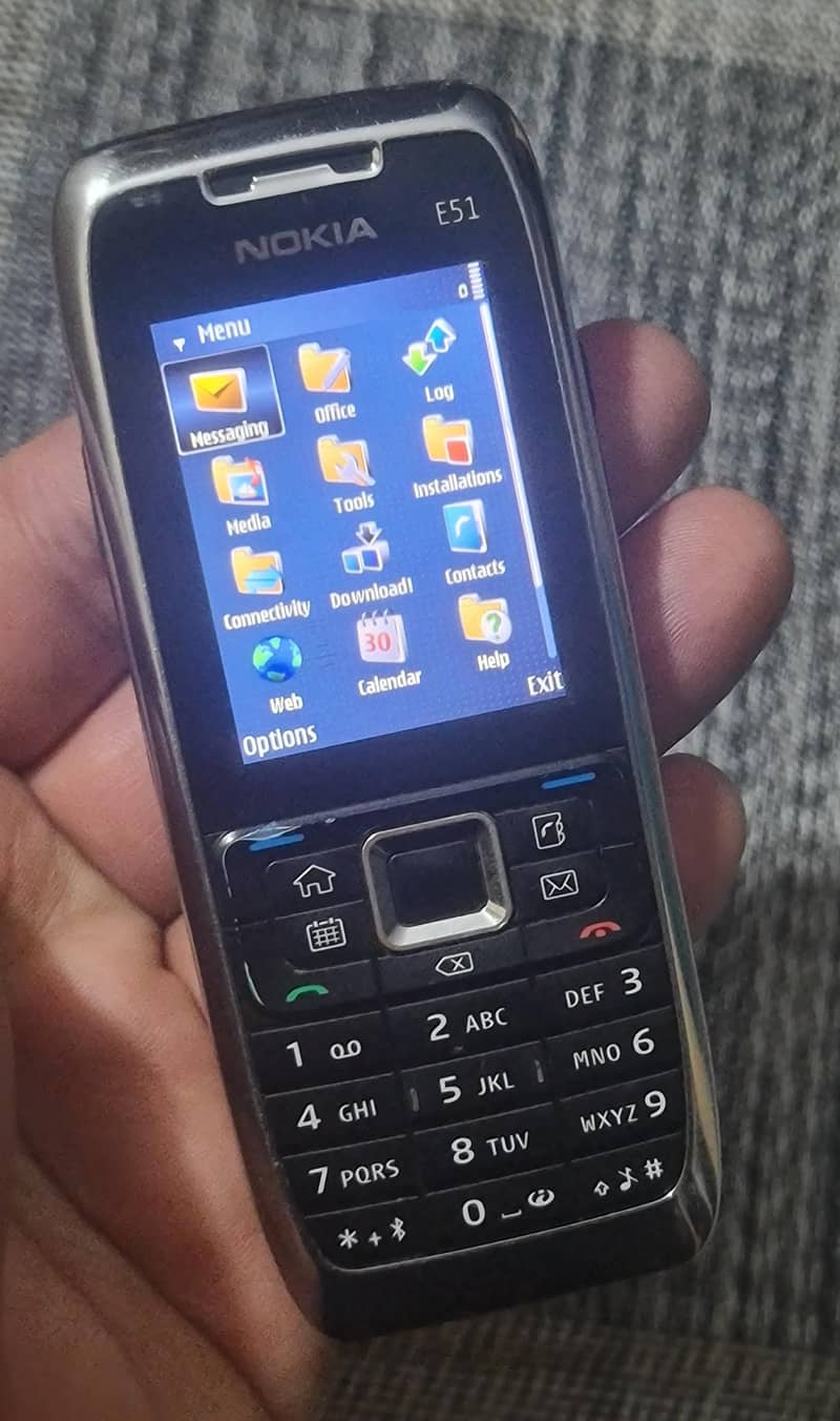 Nokia E51  (NoN PTA) 0