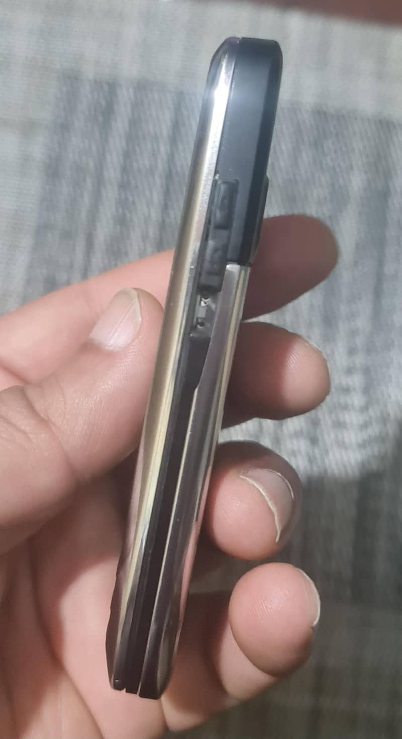 Nokia E51  (NoN PTA) 1