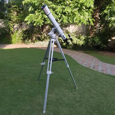 Vixen A80Mf Telescope – Clear Optics, Excellent Condition