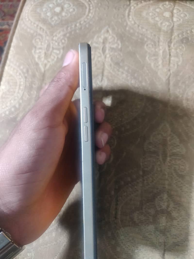 oppoA57 3