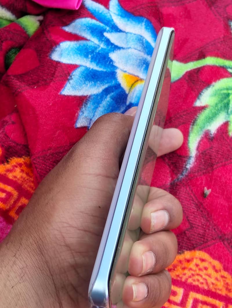 Xiaomi Redmi Note 13 Pro Plus 3