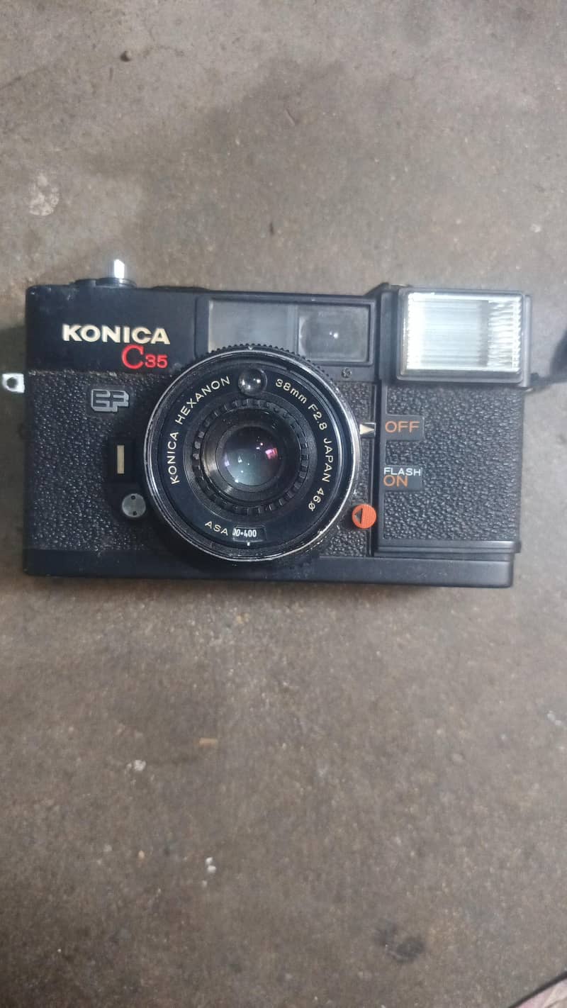 Old camera 0