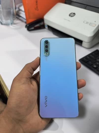 vivo s1 with box official 4+128 read full add