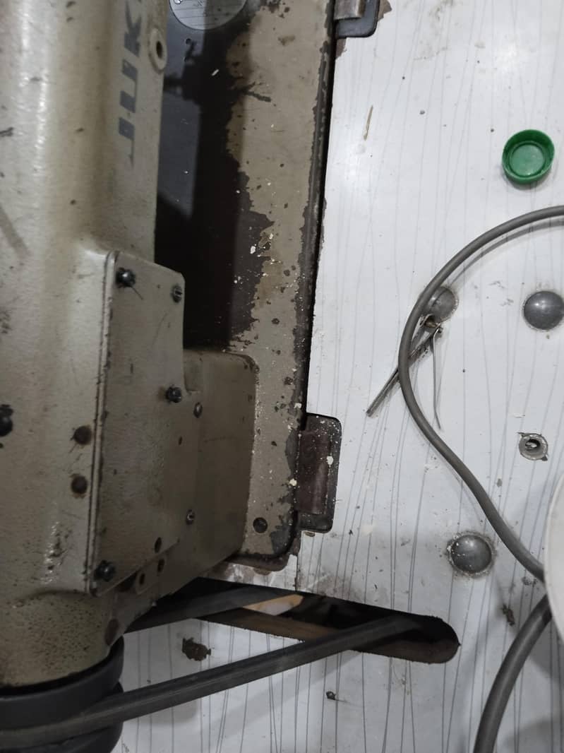 sewing machine i 13