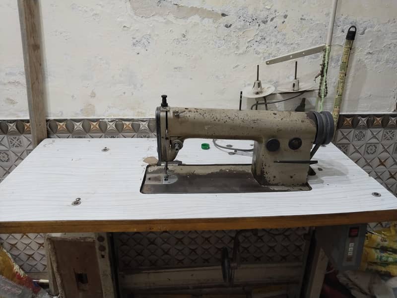 sewing machine i 15