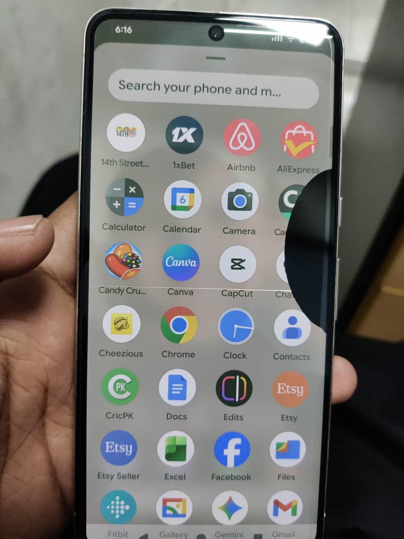 Google Pixel 8 Pro 2