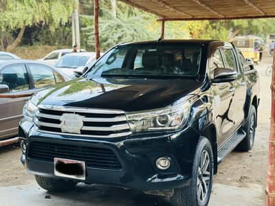 Toyota Hilux Revo V 2019