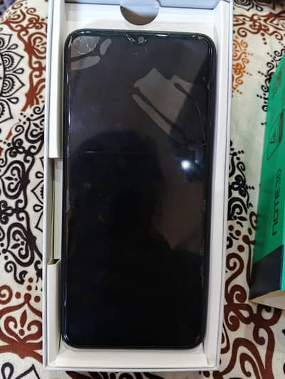 infinix Hot30i with 8gb 128gb box Adabter warranty End