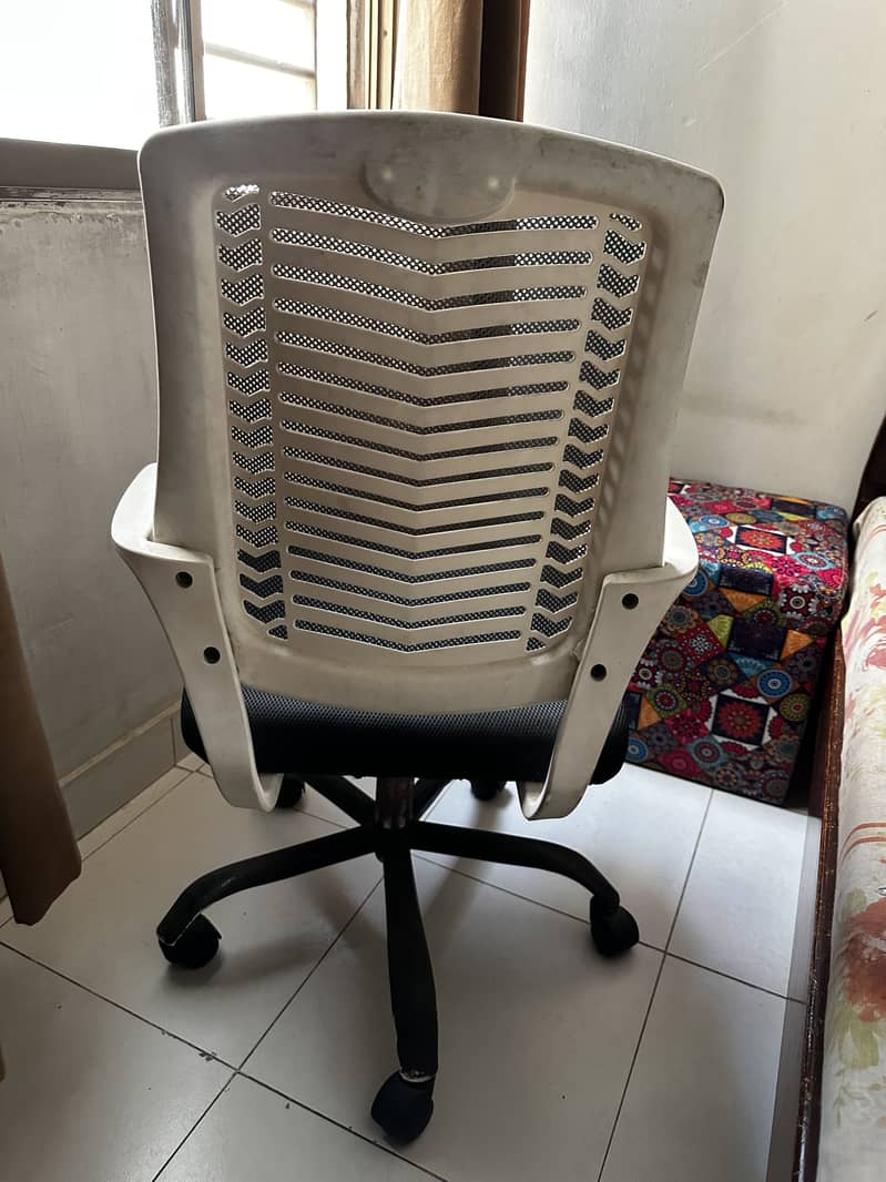 Computer Chair 1