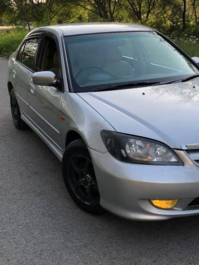 Honda Civic Exi 2004 Lahore number