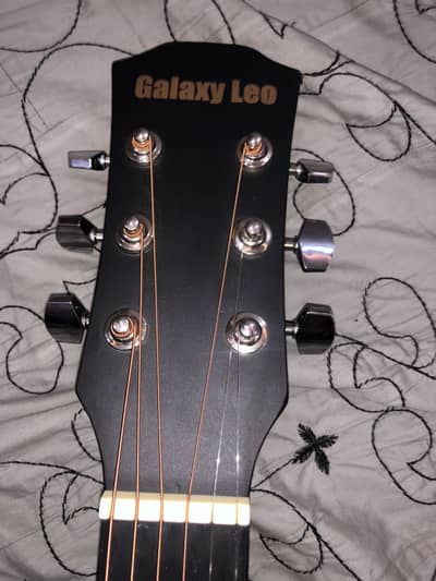 10/10 condition black colour acoustic guitar